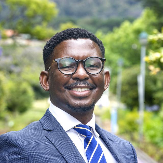 Vincent Mohau Motholo